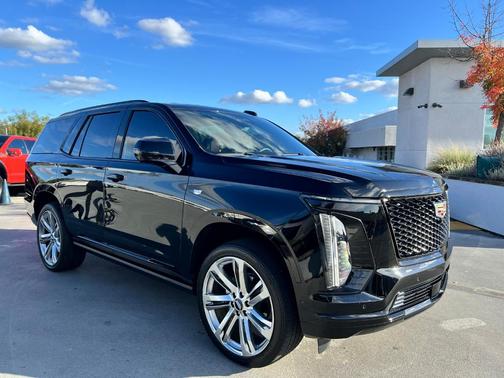 2025 Cadillac Escalade Sport