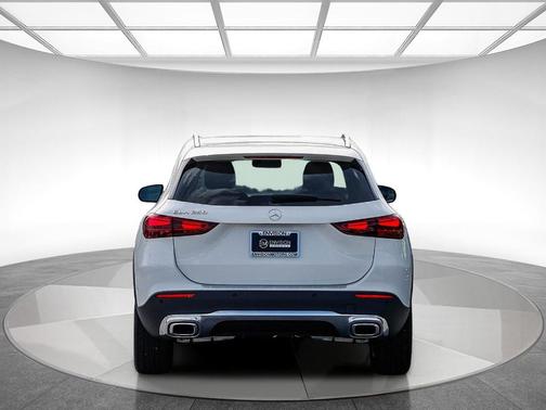 2025 Mercedes-Benz GLA 250 Base