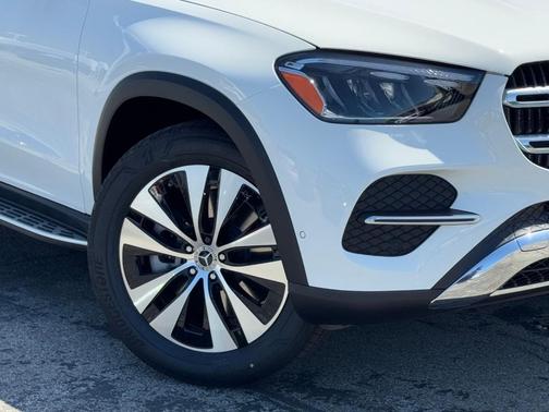 2026 Mercedes-Benz GLE 450e Base 4MATIC