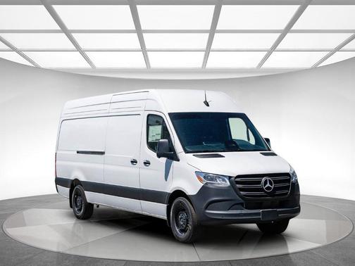 2026 Mercedes-Benz Sprinter 2500 High Roof
