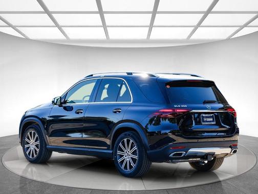 Obsidian Black 2026 Mercedes-Benz GLE 350 Base 4MATIC