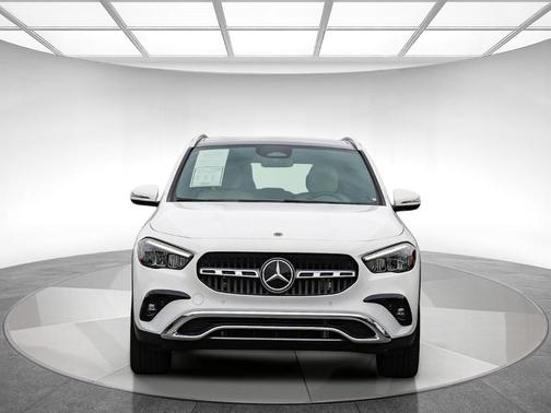 2025 Mercedes-Benz GLA 250 Base 4MATIC