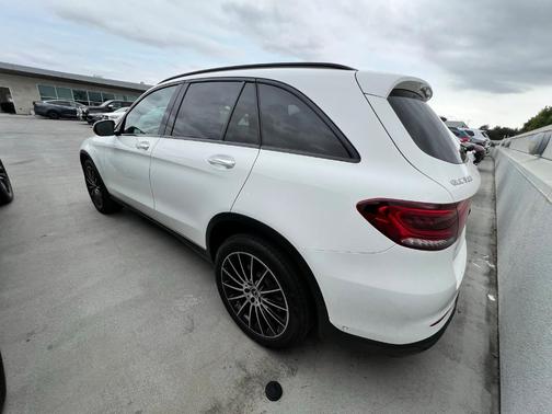 2022 Mercedes-Benz GLC 300 Base 4MATIC