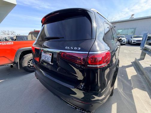 2023 Mercedes-Benz AMG GLS 63 Base 4MATIC