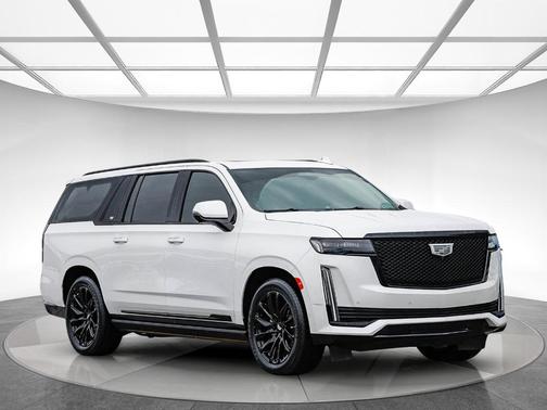 2023 Cadillac Escalade ESV Sport