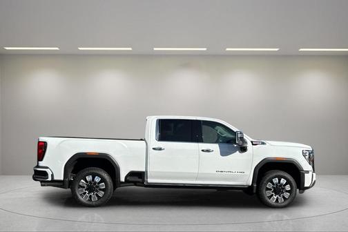 2024 GMC Sierra 2500 Denali