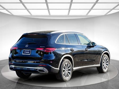 2026 Mercedes-Benz GLC 300 Base 4MATIC