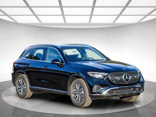 2026 Mercedes-Benz GLC 300 Base 4MATIC