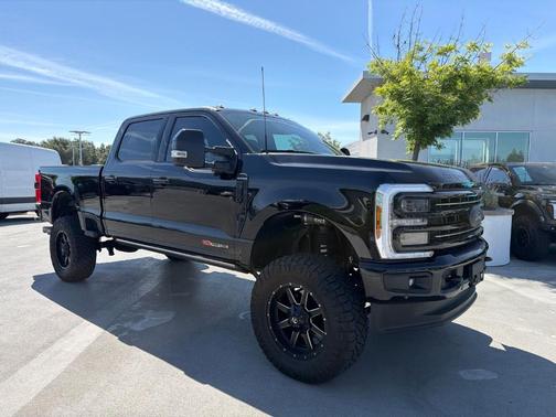 Black Metallic 2025 Ford F-250 Platinum