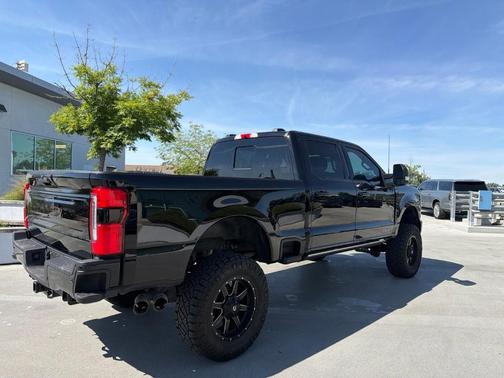 Black Metallic 2025 Ford F-250 Platinum