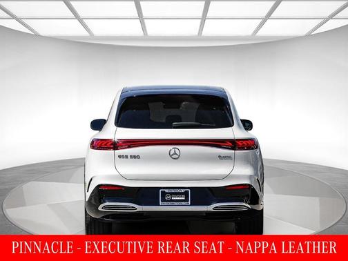 MANUFAKTUR Diamond White Metallic 2023 Mercedes-Benz EQS 580 Base 4MATIC