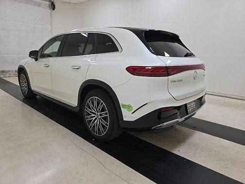 MANUFAKTUR Diamond White Metallic 2023 Mercedes-Benz EQS 580 Base 4MATIC
