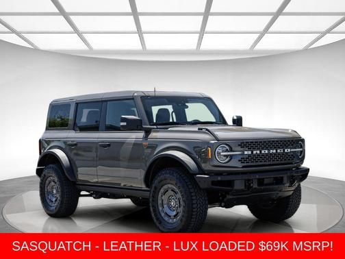 Gray 2025 Ford Bronco Badlands