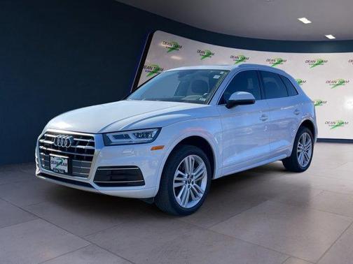 2020 Audi Q5 40 Premium Plus