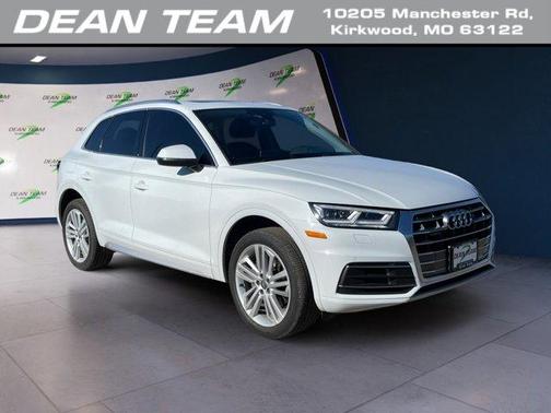 2020 Audi Q5 40 Premium Plus
