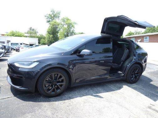 2024 Tesla Model X Base