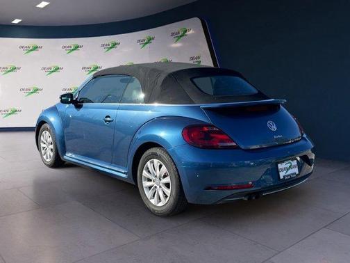 2018 Volkswagen Beetle 2.0T S