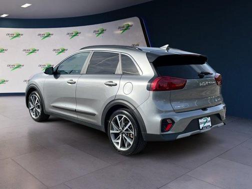 2022 Kia Niro Touring SE
