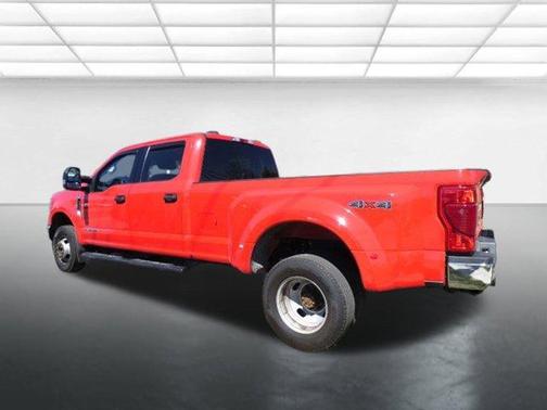 2022 Ford F-350 XLT