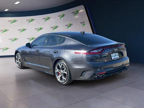 2018 Kia Stinger GT1