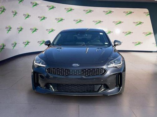 2018 Kia Stinger GT1
