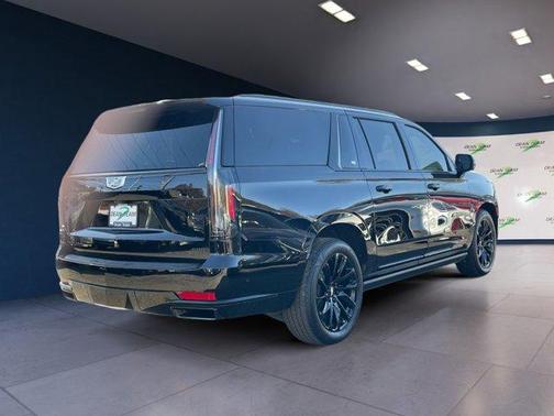 2024 Cadillac Escalade ESV Sport