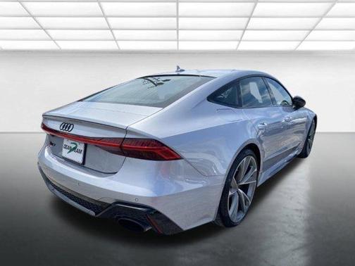2021 Audi RS 7 4.0T quattro