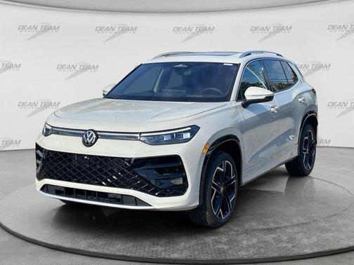 Sandstone 2026 Volkswagen Tiguan 2.0T SEL R-Line Turbo