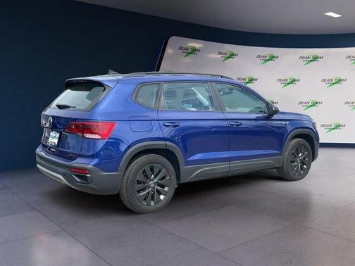 2022 Volkswagen Taos 1.5T S