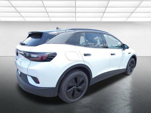2025 Volkswagen ID.4 Pro S Plus