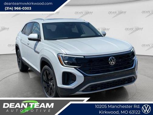 Opal White Pearl 2026 Volkswagen Atlas Cross Sport 2.0T SE W/TECHNOLOGY