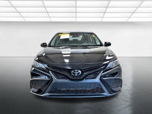 2021 Toyota Camry SE Nightshade