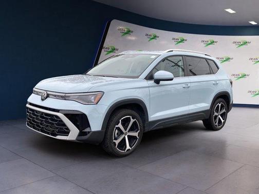 2025 Volkswagen Taos 1.5T SEL