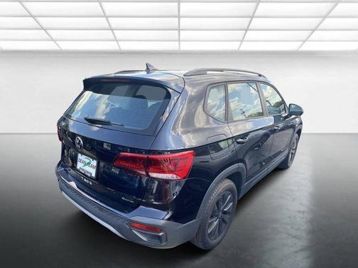 2022 Volkswagen Taos 1.5T S