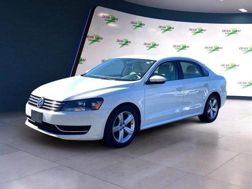 2012 Volkswagen Passat 2.5 SE