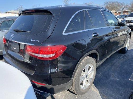 2018 Mercedes-Benz GLC 300 Base 4MATIC
