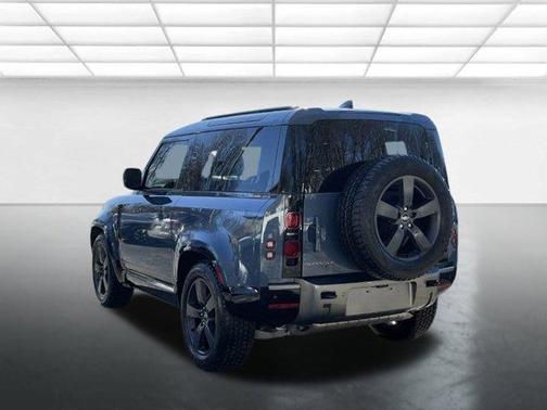 2022 Land Rover Defender 90 X-Dynamic S