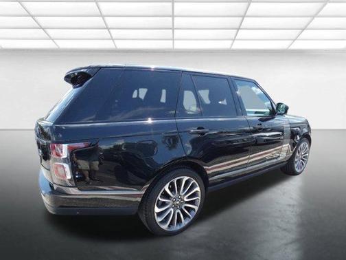 2021 Land Rover Range Rover P525 HSE Westminster
