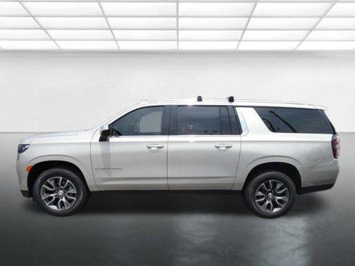 2022 Chevrolet Suburban LS