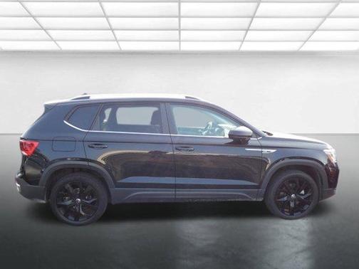 2022 Volkswagen Taos 1.5T SEL