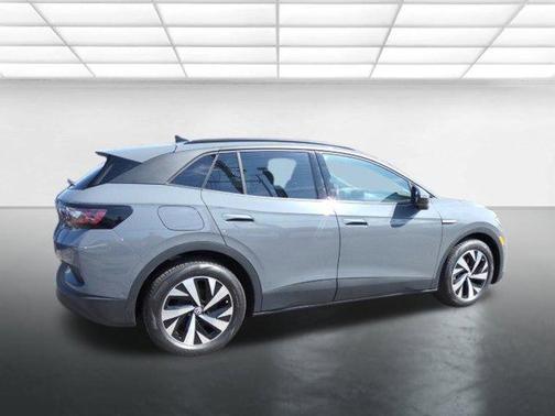 2025 Volkswagen ID.4 Pro