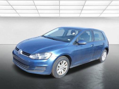 2017 Volkswagen Golf TSI S 4-Door