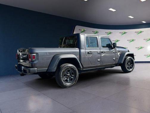 2020 Jeep Gladiator Sport