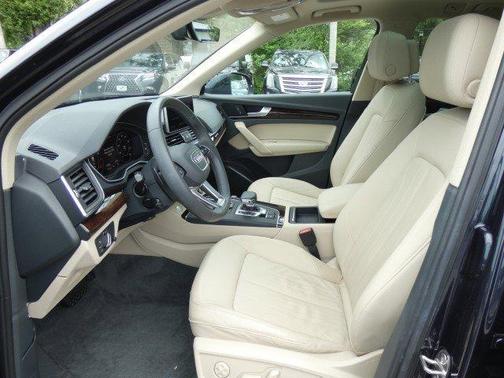 2018 Audi Q5 2.0T Tech Premium