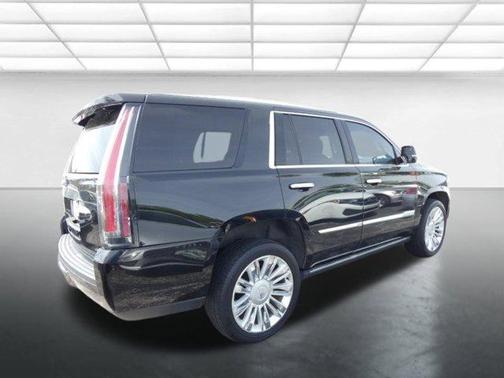2020 Cadillac Escalade Platinum