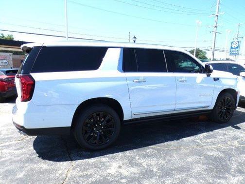 2024 GMC Yukon XL Denali