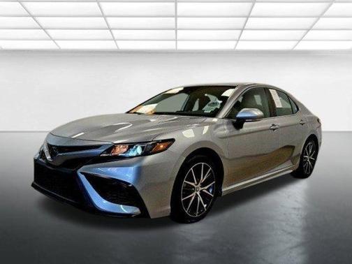 2022 Toyota Camry SE Nightshade