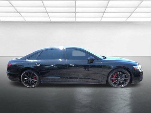 2023 Audi S8 4.0T quattro