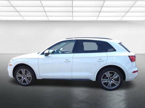 2019 Audi Q5 2.0T Prestige