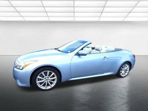 2011 INFINITI G37 Base